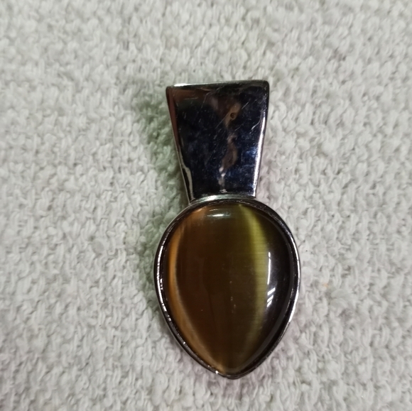 Silvertone brown cats eye slide pendant - Picture 1 of 4